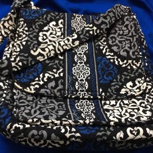 VERA BRADLEY CROSS BODY BAG USE PERFECT CONDITION BLUE & BLACK